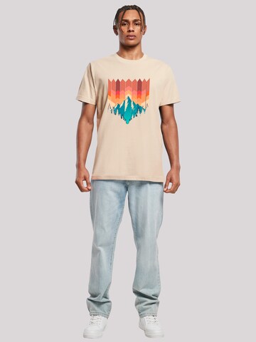 F4NT4STIC T-Shirt 'Berg Sonnenuntergang' in Beige