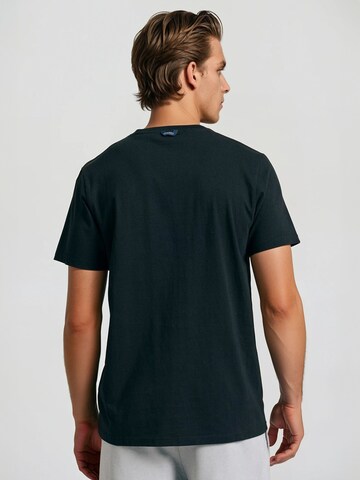 Funky Buddha Shirt in Black