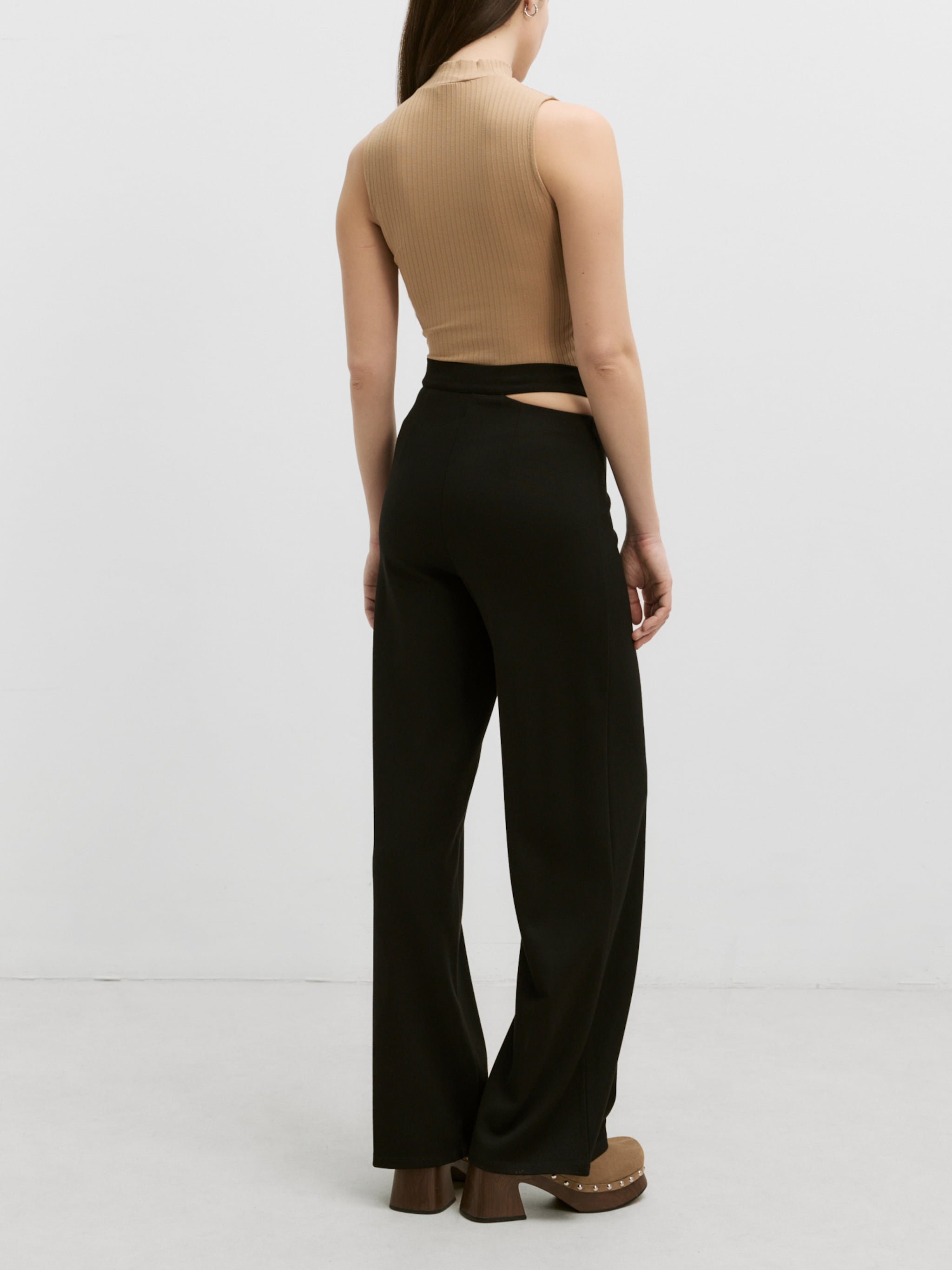 EDITED Broek 'Odilgard' Zwart