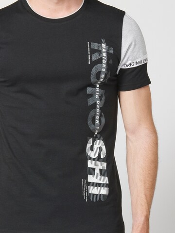 KOROSHI T-Shirt in Schwarz