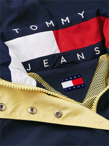 Tommy Jeans Jacke in Blau