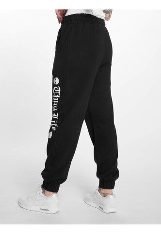 Thug Life Tapered Broek 'Grea' in Zwart