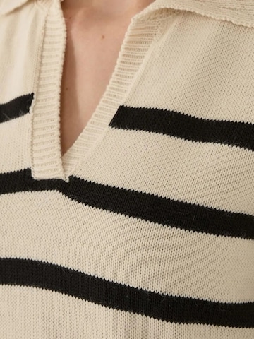 Hiccup Kampsun 'Pullover', värv beež