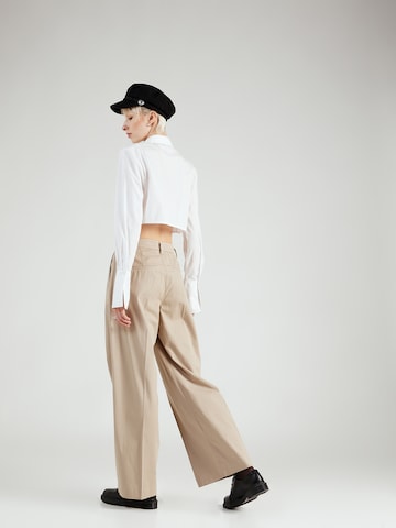 SELECTED FEMME - Pierna ancha Pantalón de pinzas 'MERLA' en gris