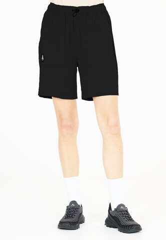 Whistler Regular Shorts 'Trek' in Schwarz: Vorderseite