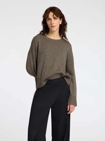 SELECTED Trui in Bruin: voorkant