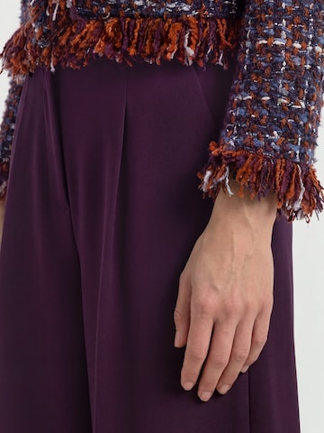 Rich & Royal Regular Trousers in Purple