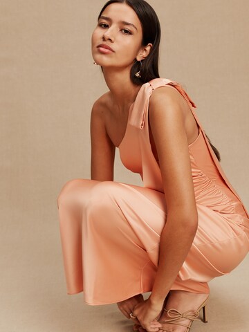 Next Kleid in Orange