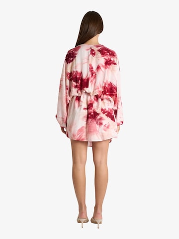 Robe d’été HAVE ONE en rose