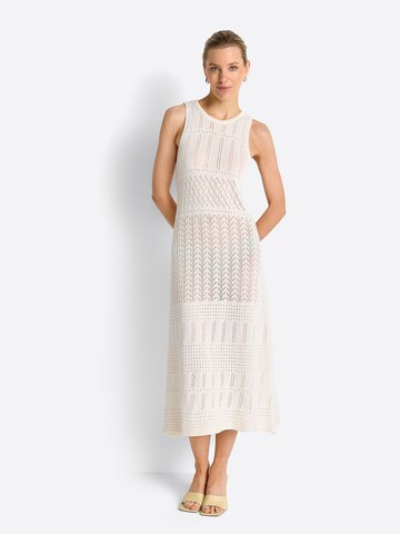 Rich & Royal - Vestido em branco