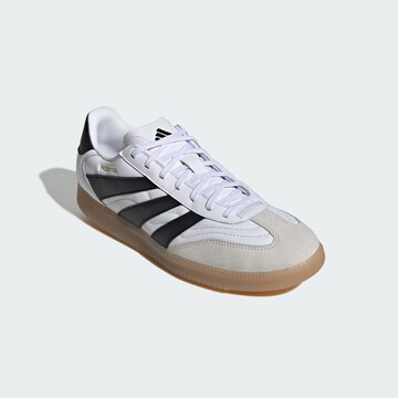 ADIDAS PERFORMANCE Soccer Cleats 'Predator Freestyle' in White