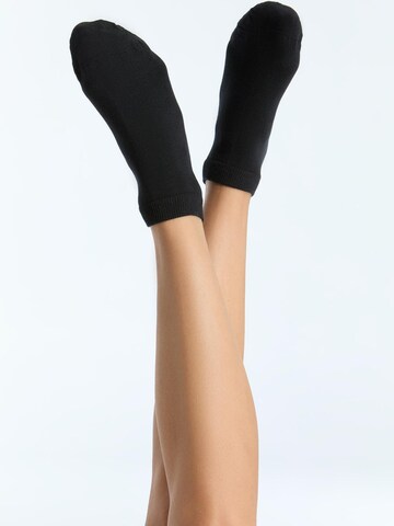 Albero Natur Ankle Socks in Black