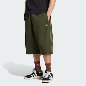 ADIDAS ORIGINALS Loose fit Pants in Green: front