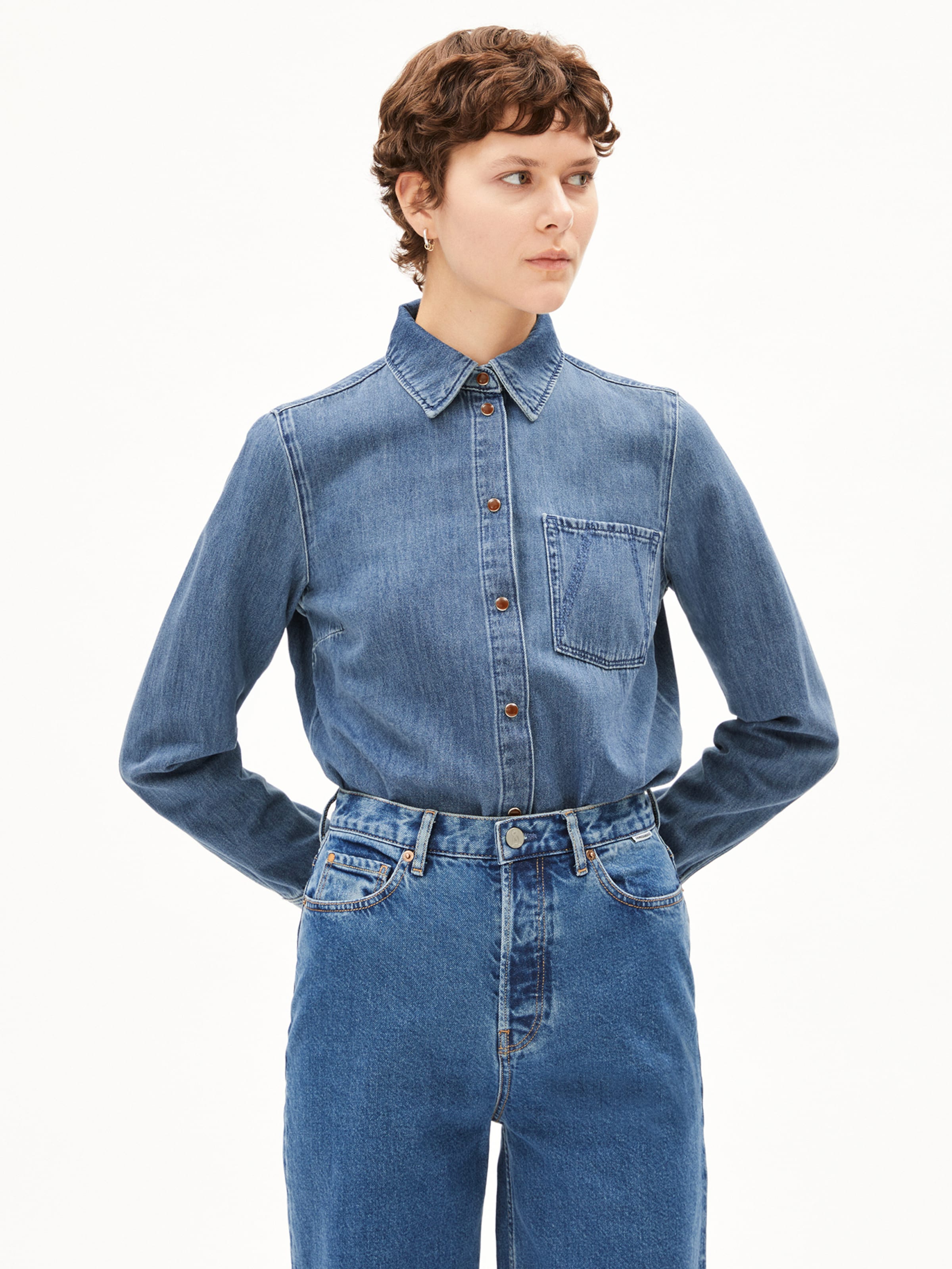 ARMEDANGELS Blouse 'AURELAA' in Blue: front