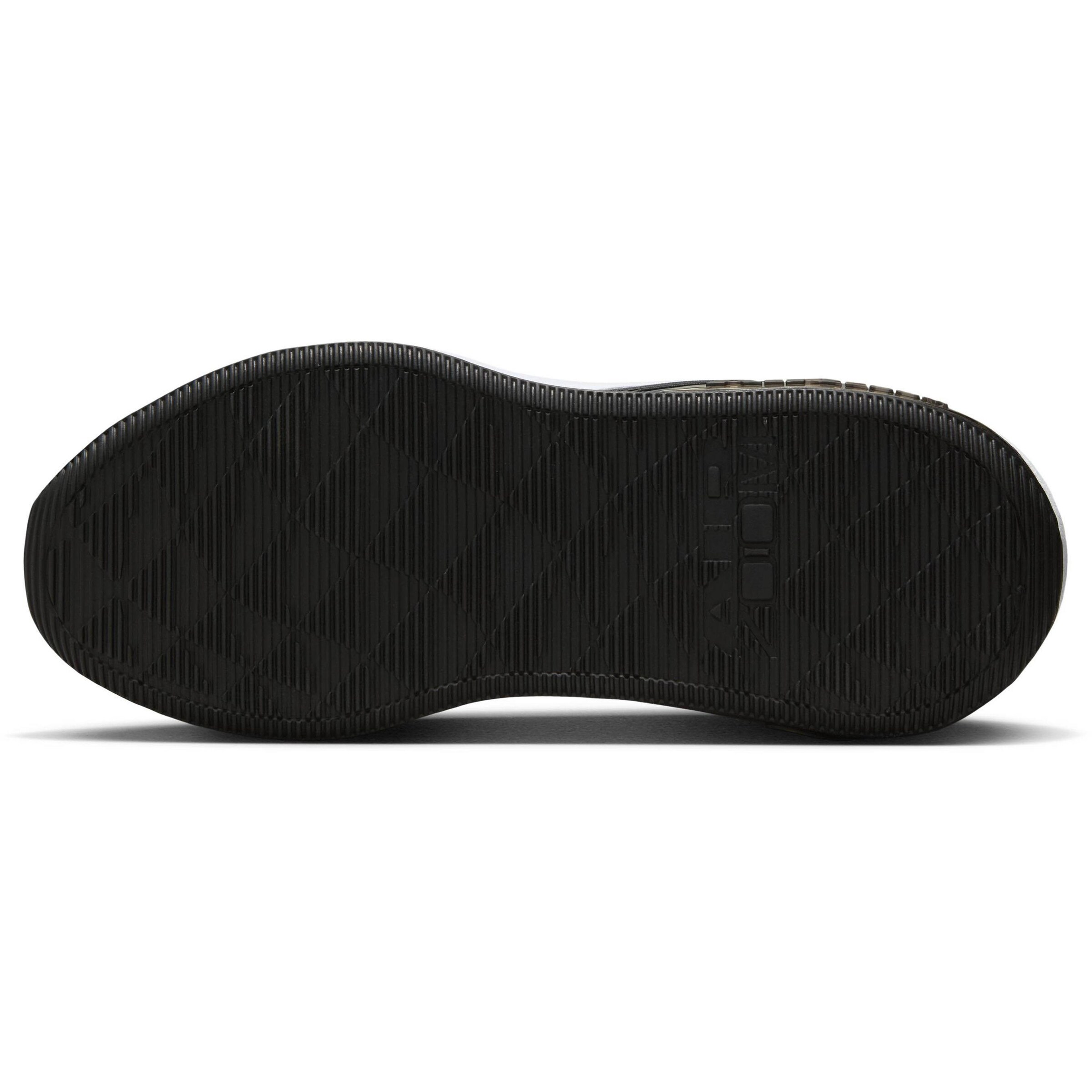 NIKE Athletic Shoes 'Bella 7' in Pink