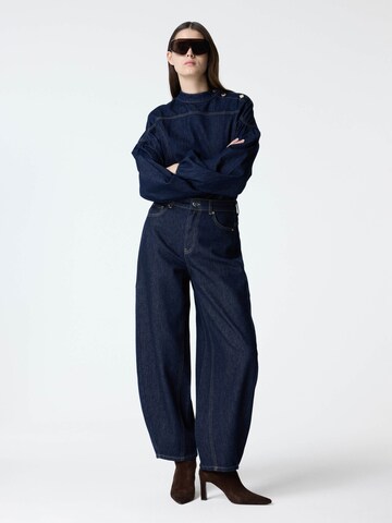 adl Blouse in Blauw