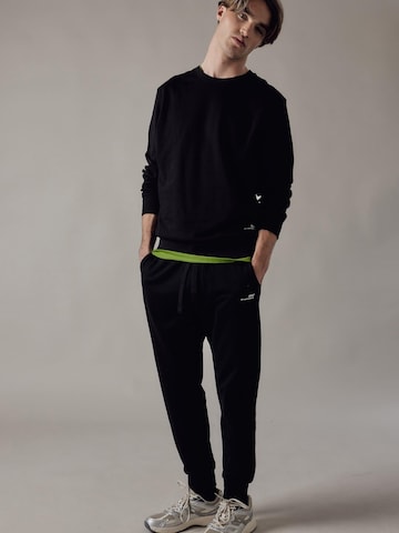 Sweat-shirt 'Felpa Girocollo' OWN Off With Nature en noir