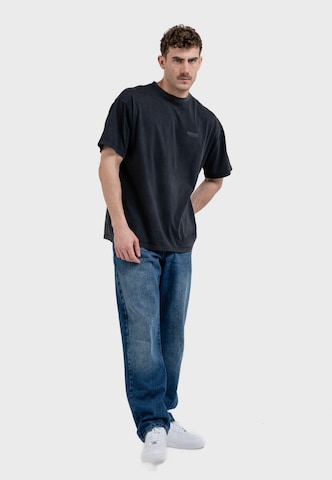 Oldskull Shirt 'Peach Dyed Basic Oldskull' in Black