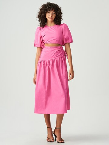 Robe 'JILL' Sável en rose : devant