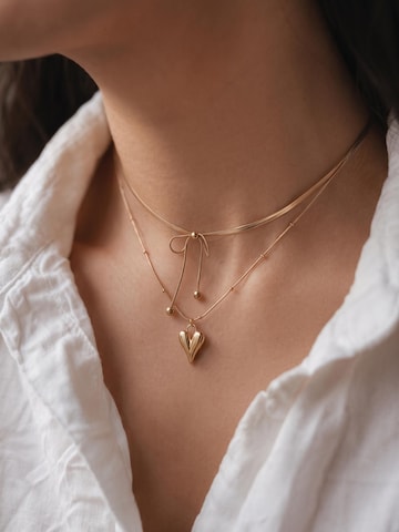 Kamakula Necklace 'Puffy Heart' in Gold
