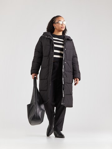 ONLY Carmakoma Зимнее пальто 'CARMaggi' в Черный