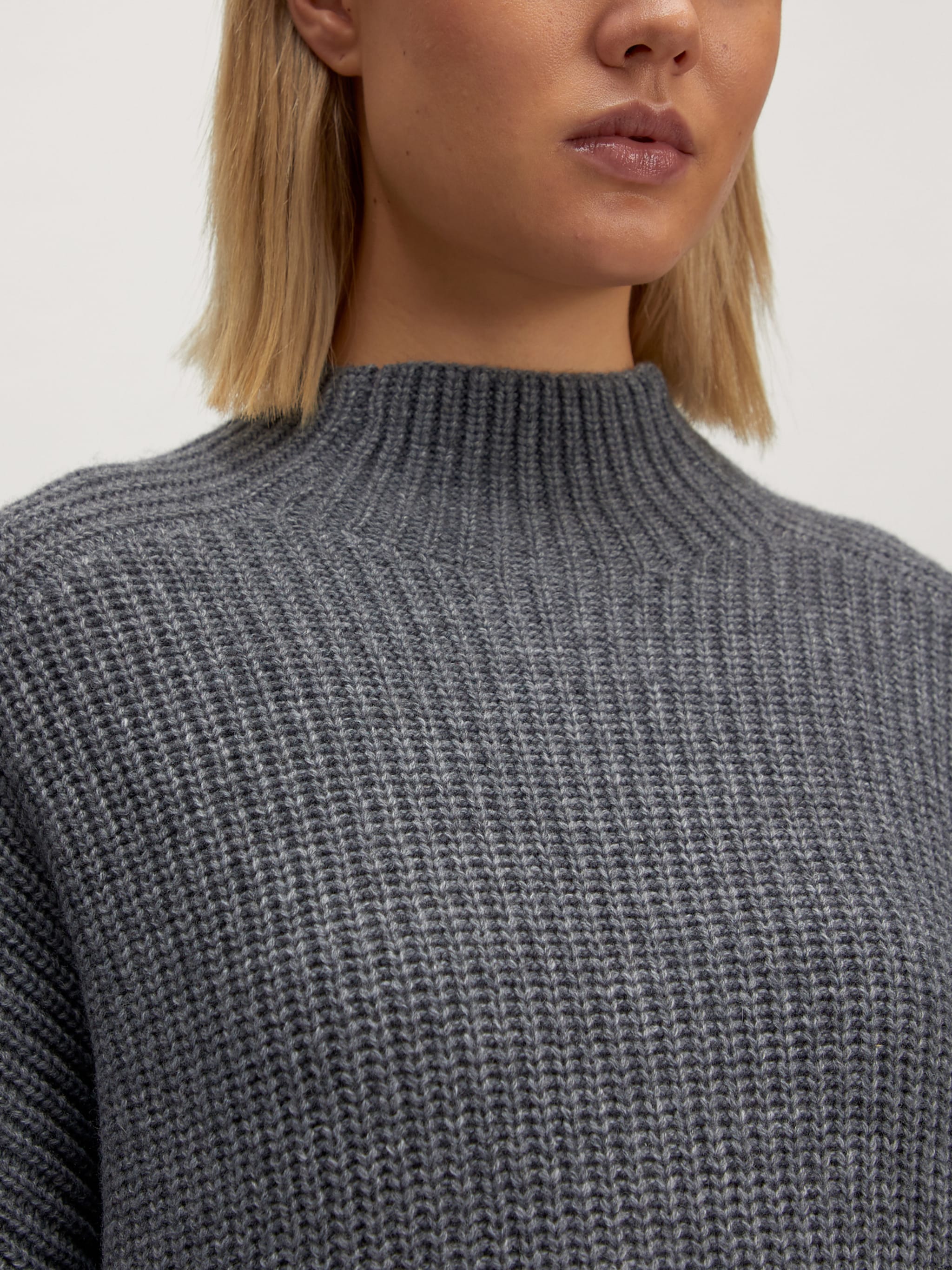 EDITED Produkte Strickkleid 'Neea' graumeliert