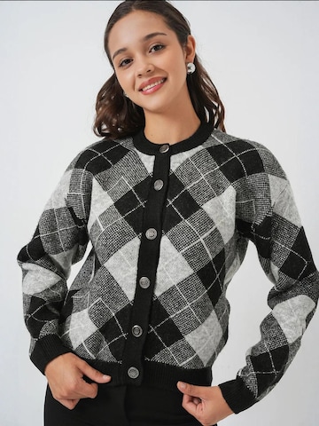 Bigdart Knit Cardigan in Black