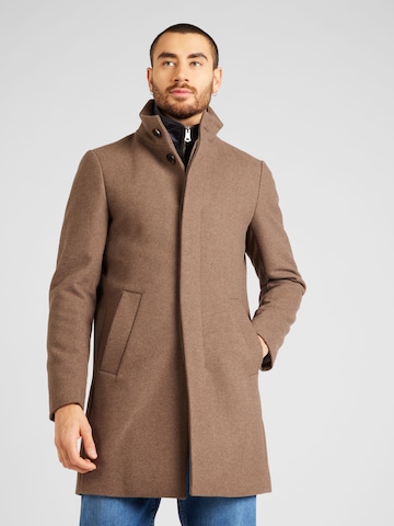 Matinique Regular fit Between-Seasons Coat 'Harvey' in Brown: front