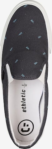 Ethletic Slip-Ons in Blue