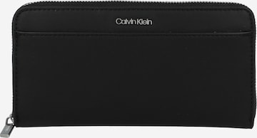 Porte-monnaies Calvin Klein en noir : devant