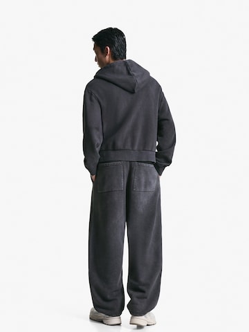 Bershka Loosefit Broek in Grijs