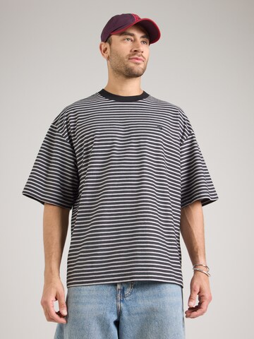 Carhartt WIP - Camiseta 'Dupree' en negro: frente