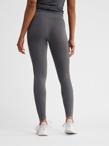 Skinny Pantalon de sport 'Tif' Hummel en gris