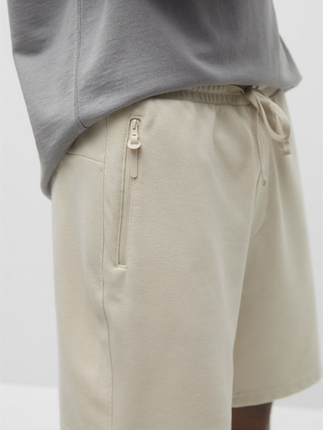 Regular Pantaloni de la Pull&Bear pe bej