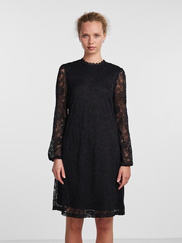 Robe PIECES en noir : devant