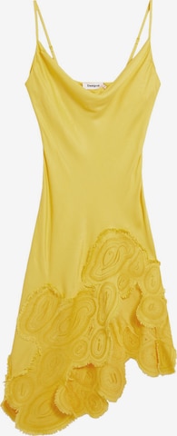 Desigual Платье в Желтый: спереди