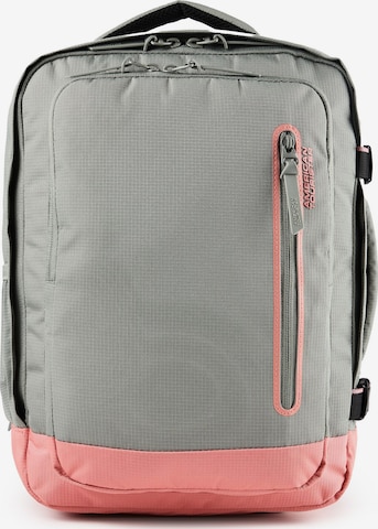 Zaino sportivo 'Take2Cabin' di American Tourister in verde: frontale