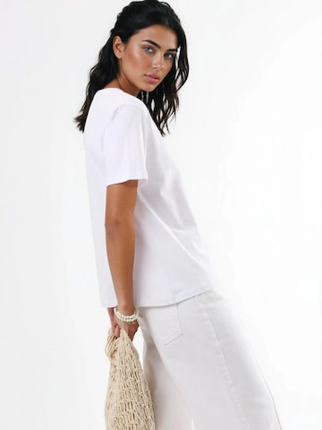 T-shirt Busem en blanc