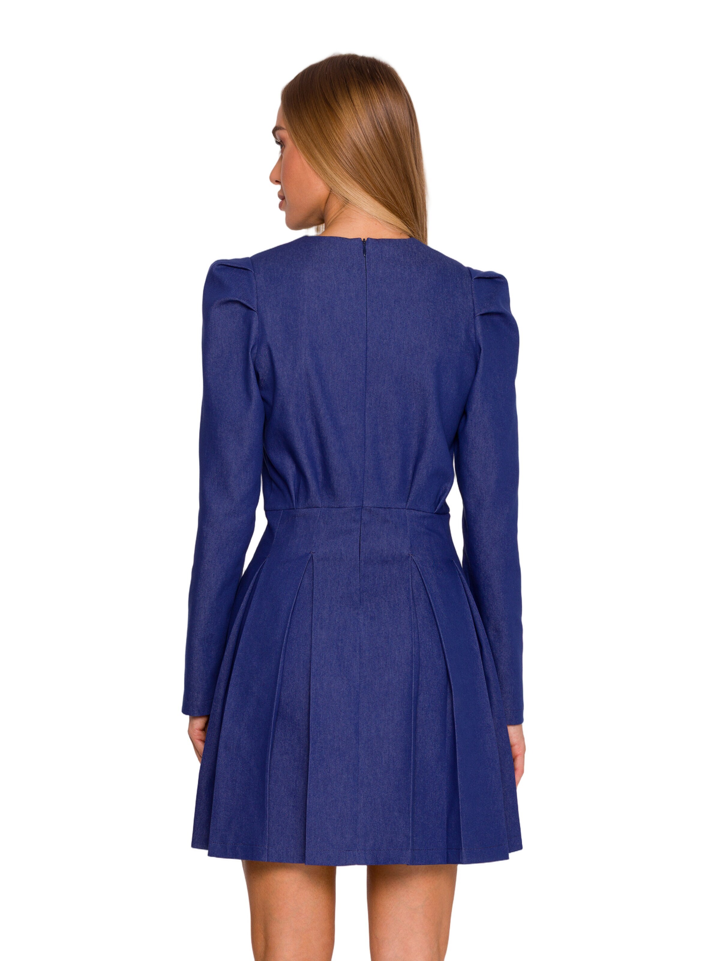 Rochie de la made of emotion pe albastru