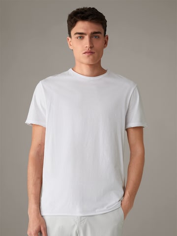 T-Shirt 'Tyler' STRELLSON en blanc : devant