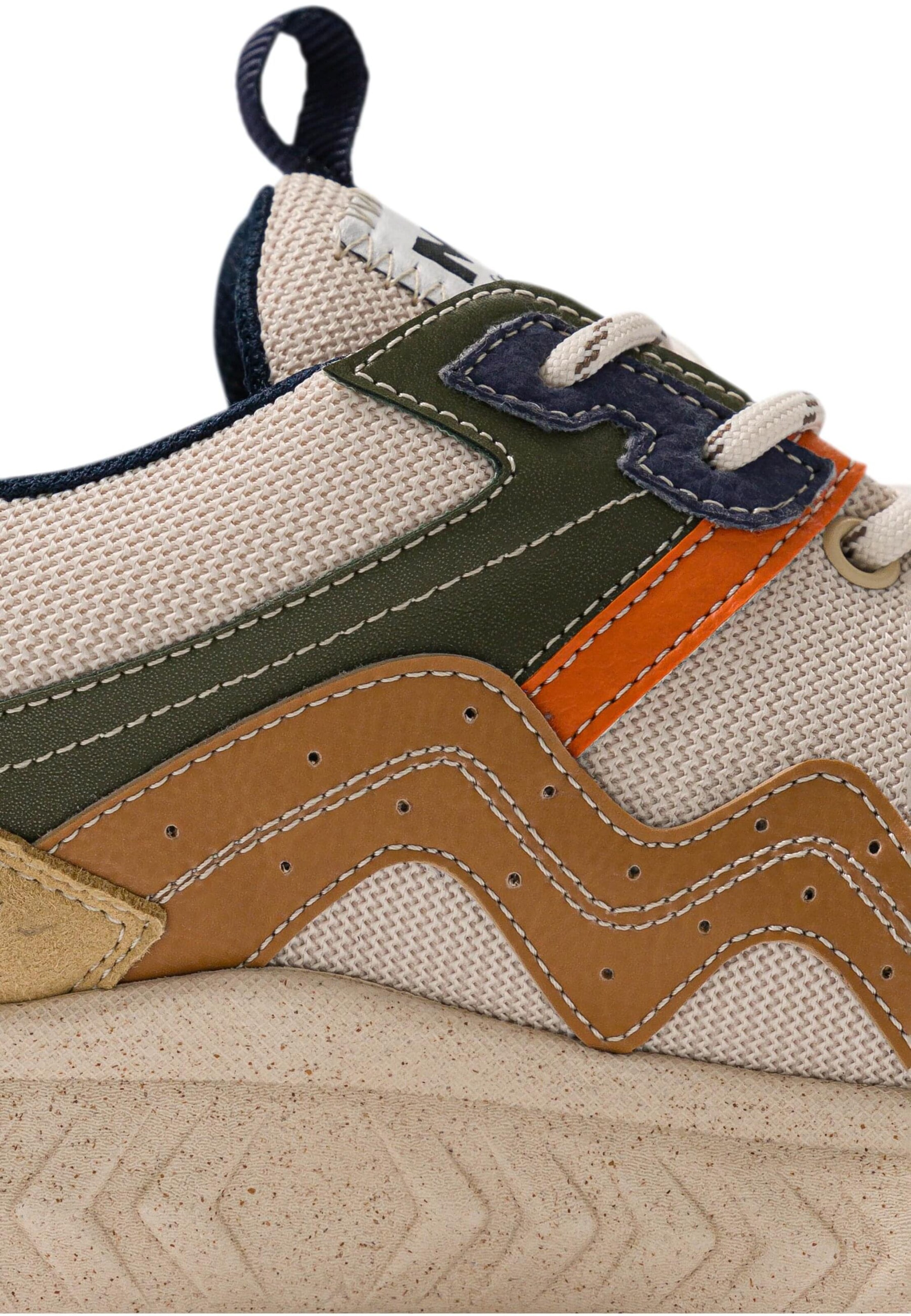 MoEa Sneakers 'Gen7 - All In Mountain' in Beige