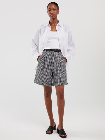 BIG STAR Regular Shorts 'Pollini' in Schwarz