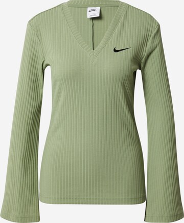 Nike Sportswear Тениска в зелено: отпред