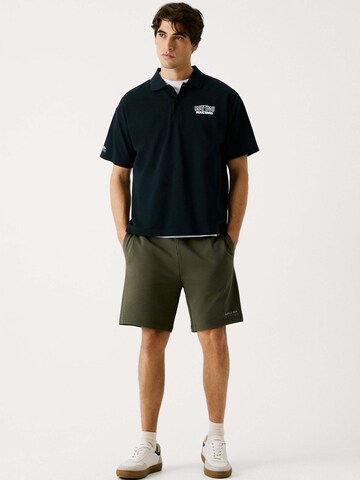 Red Bull Racing x Pepe Jeans Regular Trousers 'Essential' in Green