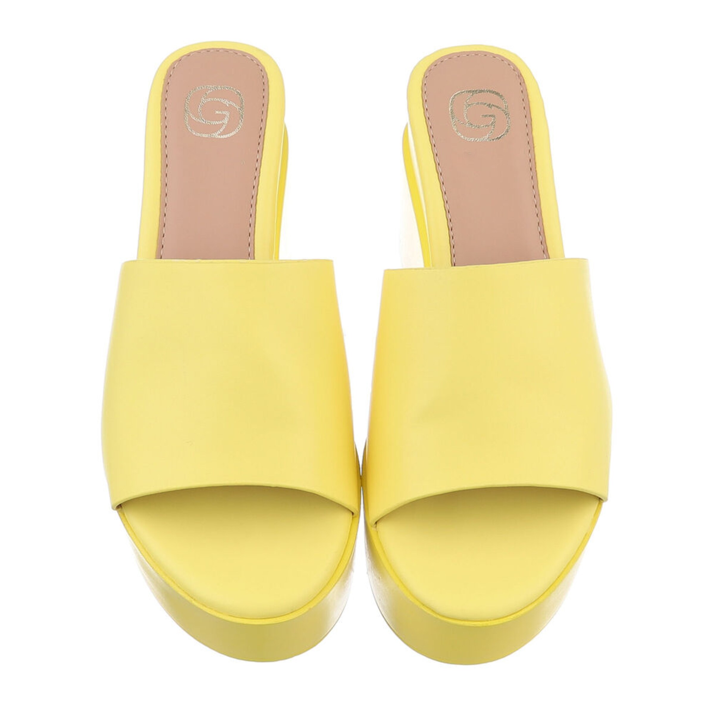 Ital-Design Sandals in Yellow