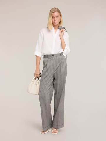 MOTIVI Blouse in White