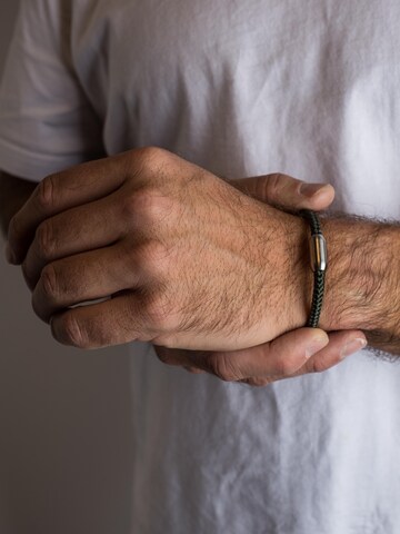 Akitsune Armband 'Silvus' in Grün