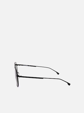 Karl Lagerfeld Sunglasses in Black