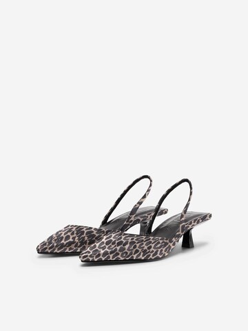 Escarpins à bride arrière ONLY en beige