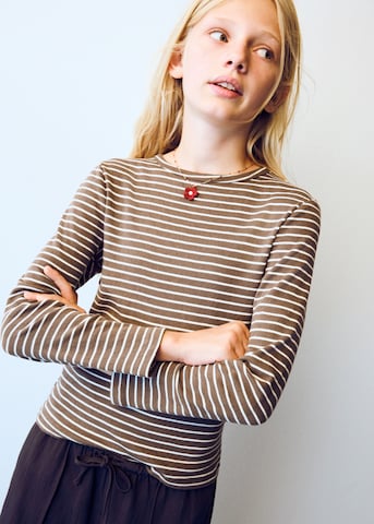 Tricou 'RENATA' de la MANGO KIDS pe maro: față